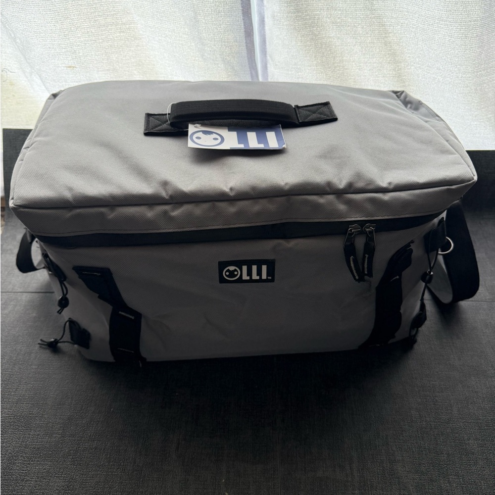 Olli - 36 - Can Tailgate Cooler - Silver